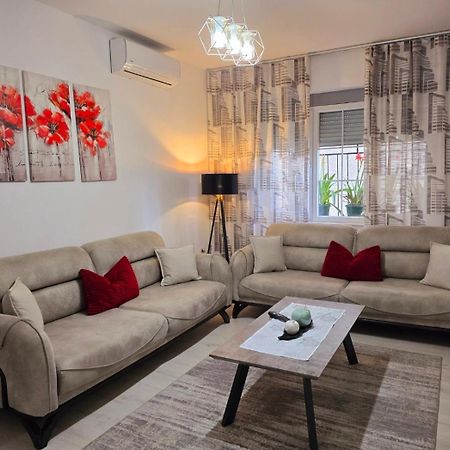 Grace'S Centre Apartment Шкодер Экстерьер фото